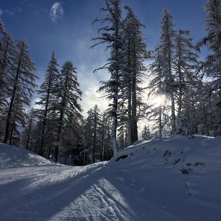 Hotel Des Alpes Rosta المظهر الخارجي الصورة